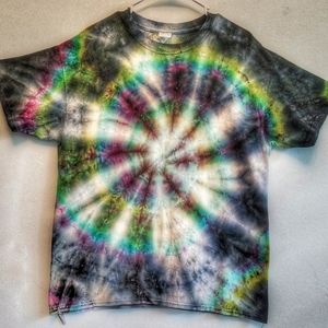 Men's L One-of-a-kind Hand tied, Hand dyed T-shirt